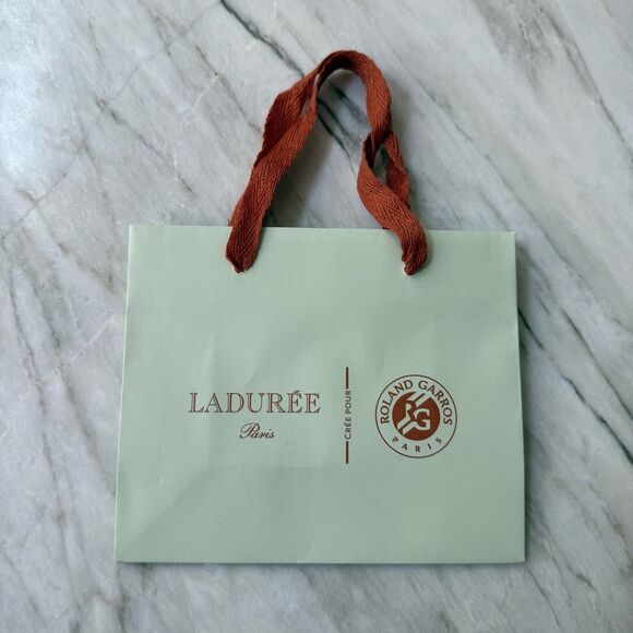 Set of 3 Authentic Laduree Paris bakery Paper Shopping Bags - Picture 6 of 11